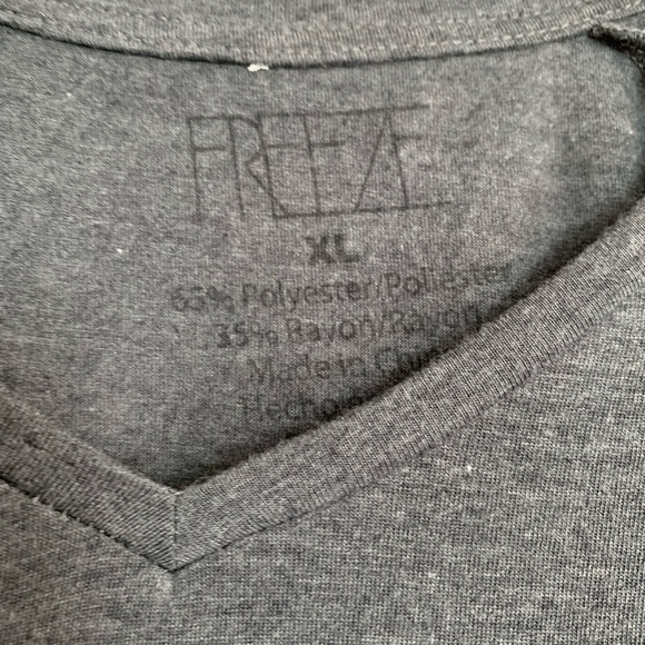 2pc cat t shirts - Picture 4 of 4